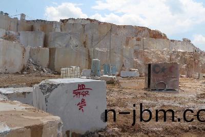 塞浦(pu)路斯(si)灰鑛(kuang)山